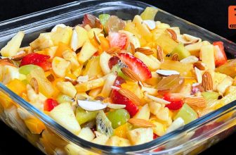 Healthy & Low-Calorie Fruit Chaat Recipe